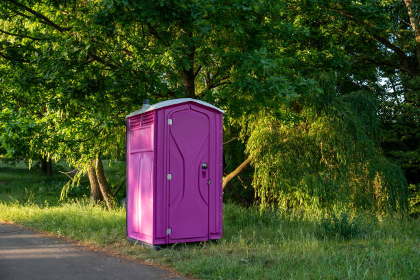 Best Portable restroom trailer rental  in Lauderhill, FL